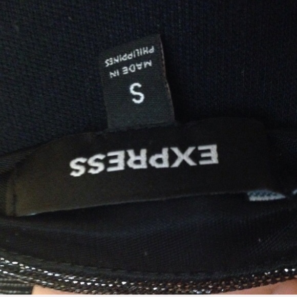 Express Dress - Picture 3 of 4